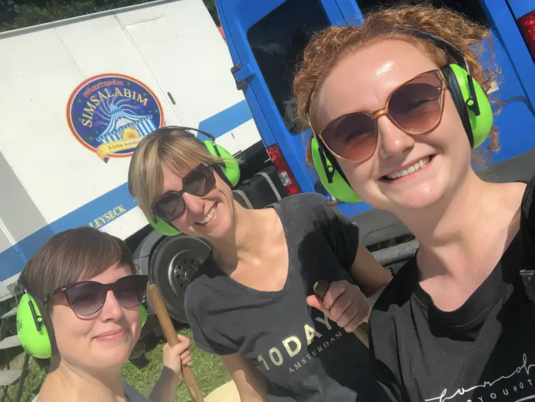 Schule Huglfing Zirkus Helferinnen