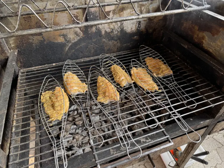 Schule Hugfling Aktuelles Fischweiher Fischgrill