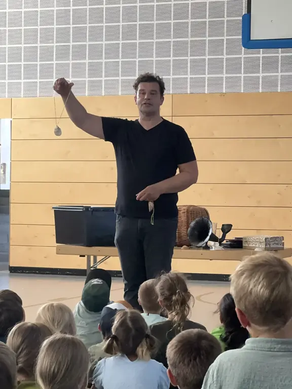 Schule Hugfling Aktuelles Lesung Lesemusche