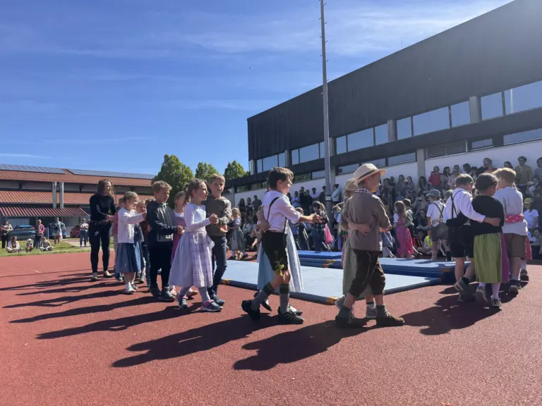 Schule Hugfling Aktuelles Musiktag Kikerikiki 2