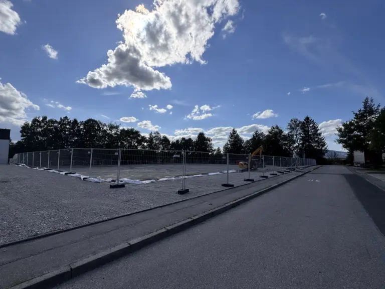 Schule Hugfling Aktuelles Neubau Baustelle