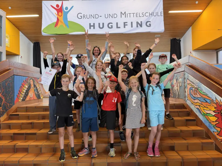 Schule Hugfling Aktuelles Siegertreppe