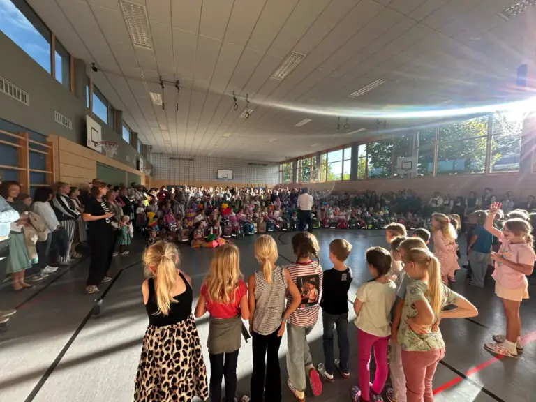 Schule Huglfing AKtuelles Einschulung Chor