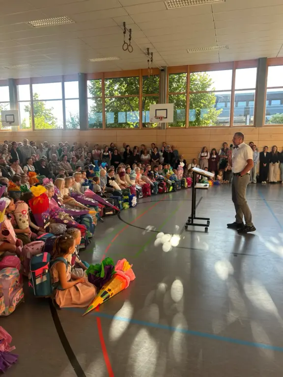 Schule Huglfing Aktuelles Einschulung Rede Konrektor