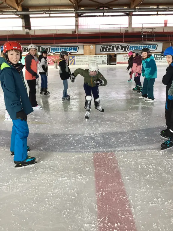 Schule Huglfing Aktuelles Eislaufen speed