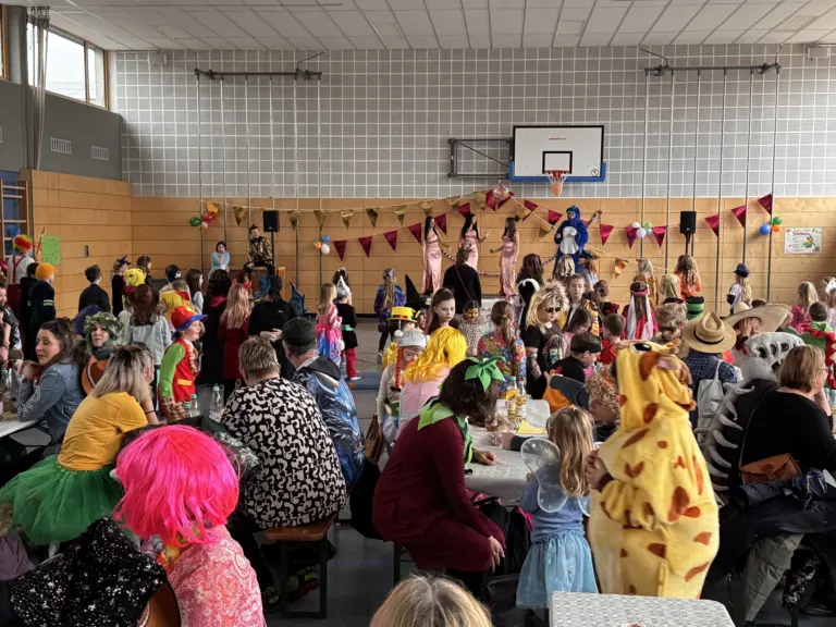Schule Huglfing Aktuelles Fasching
