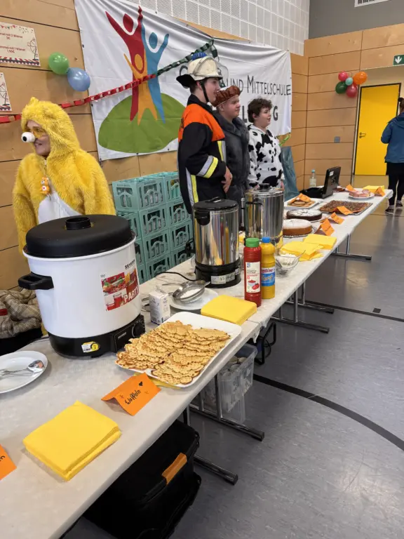 Schule Huglfing Aktuelles Fasching Buffet