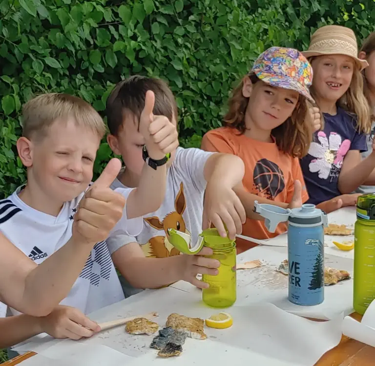 Schule Huglfing Aktuelles Fischweiher Fischessen 2b