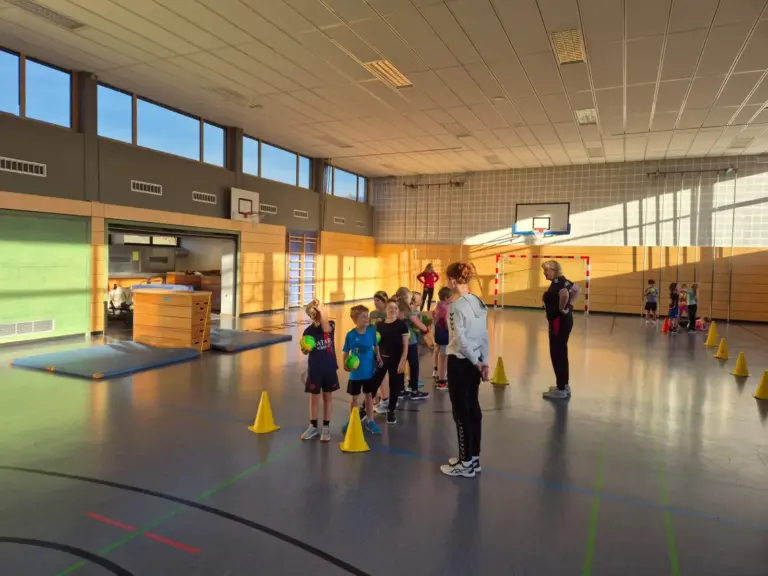 Schule Huglfing Aktuelles Handballtraining 31