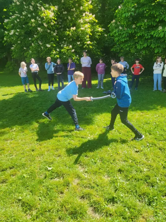 Schule Huglfing Aktuelles Schullandheim Ritterkampf