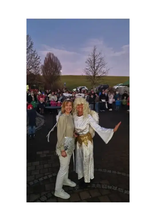 Schule Huglfing Aktuelles Weihnachtsmarkt Stand.jpg